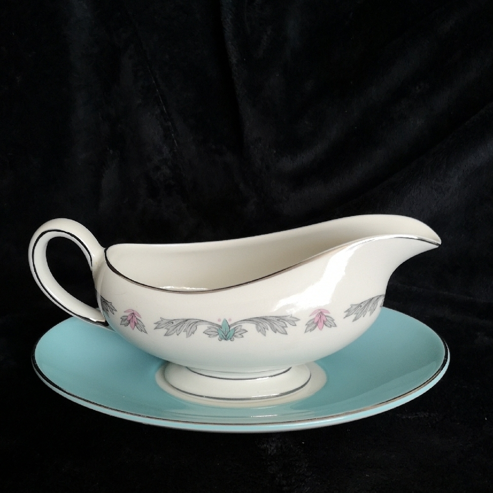 Vintage Myott's & Sons Staffordshire Dior Gravy Bowl & Plate Pink & Tiffany Blue